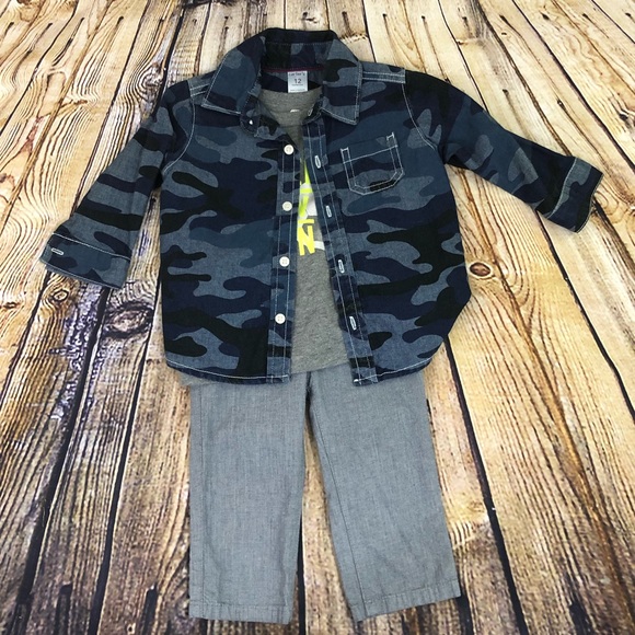 Child’s outfit - Picture 1 of 5